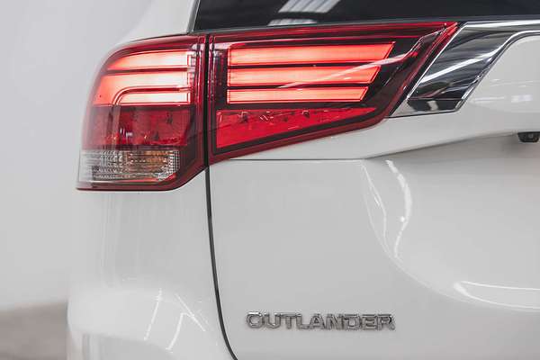 2021 Mitsubishi Outlander ES ZL