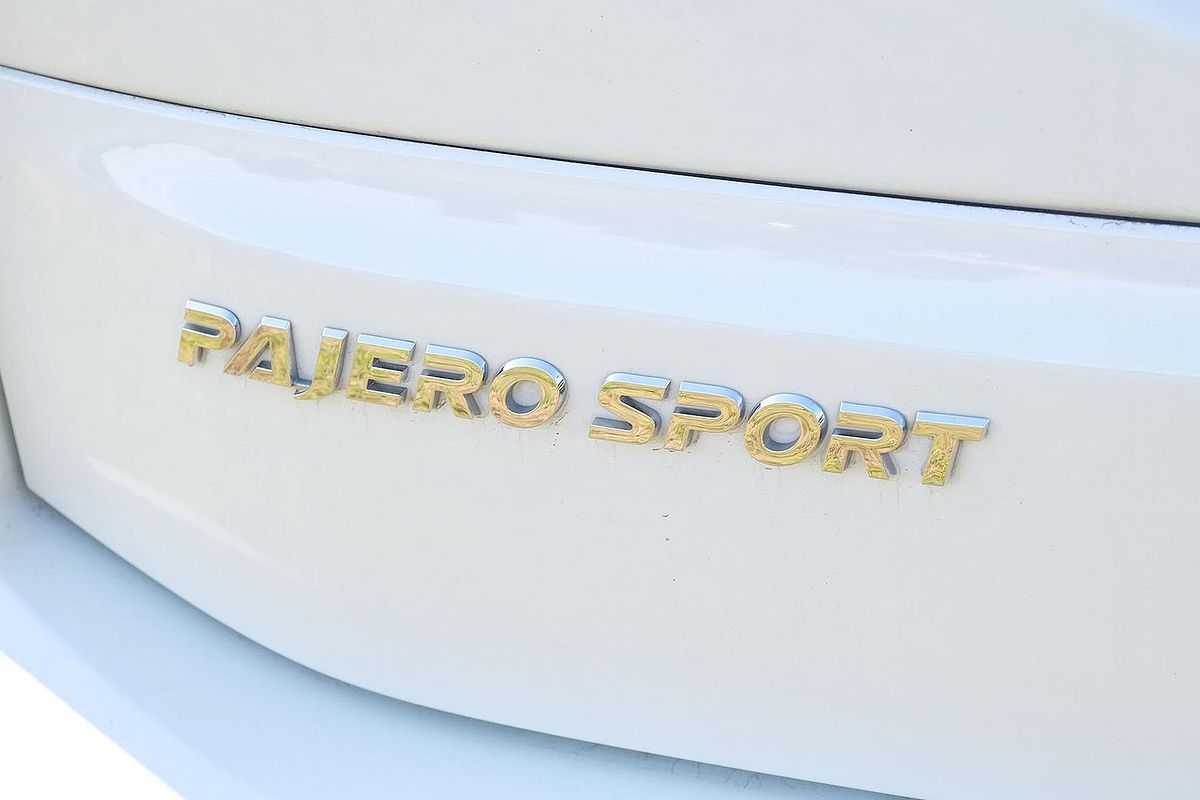 2022 Mitsubishi Pajero Sport Exceed QF