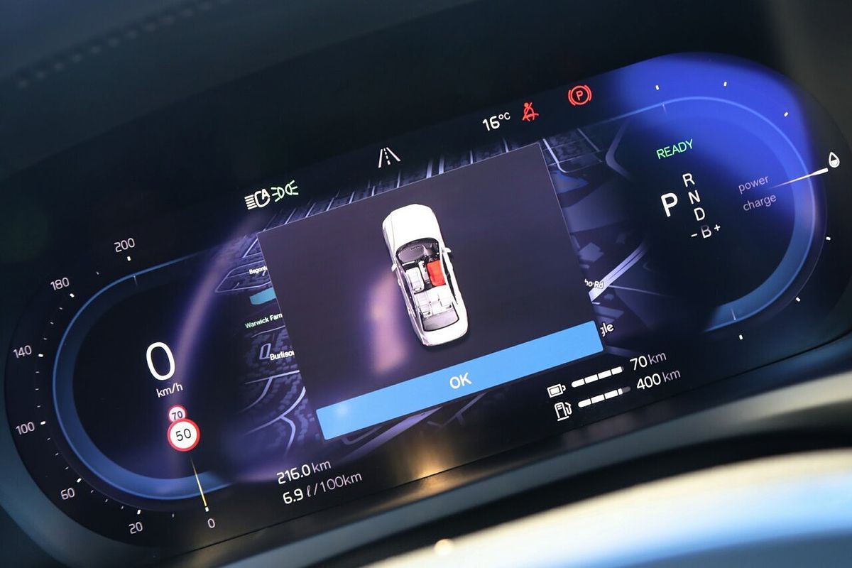 2024 Volvo S60 Recharge T8 Black Edition