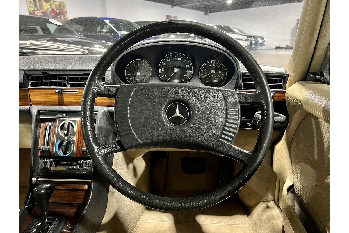1980 Mercedes-Benz 280SEL W116
