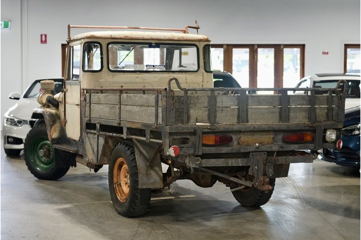 1964 Toyota Landcruiser FJ45 4X4