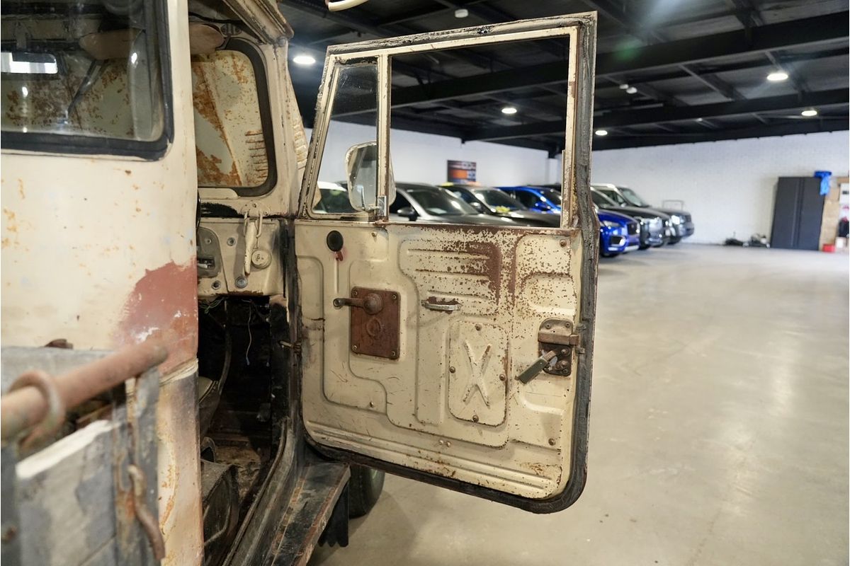 1964 Toyota Landcruiser FJ45 4X4