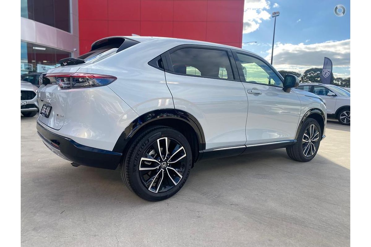 2022 Honda HR-V e:HEV L