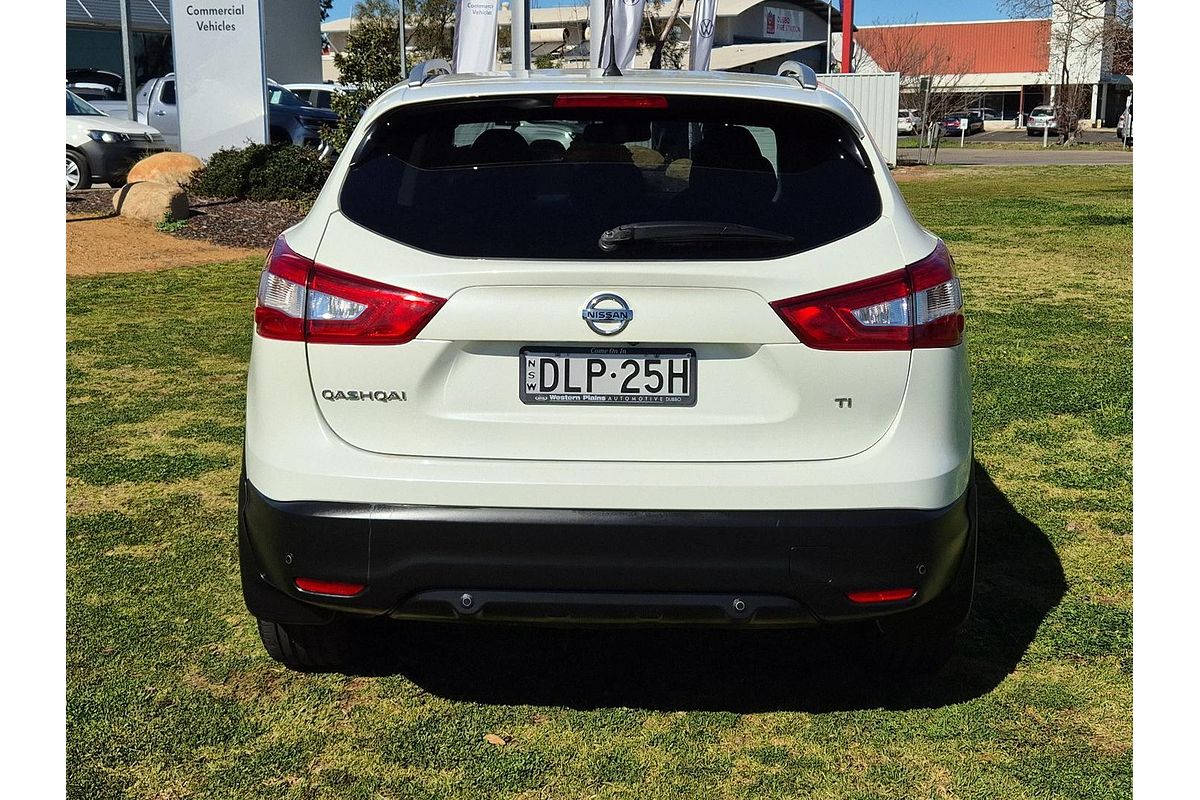 2016 Nissan QASHQAI Ti J11