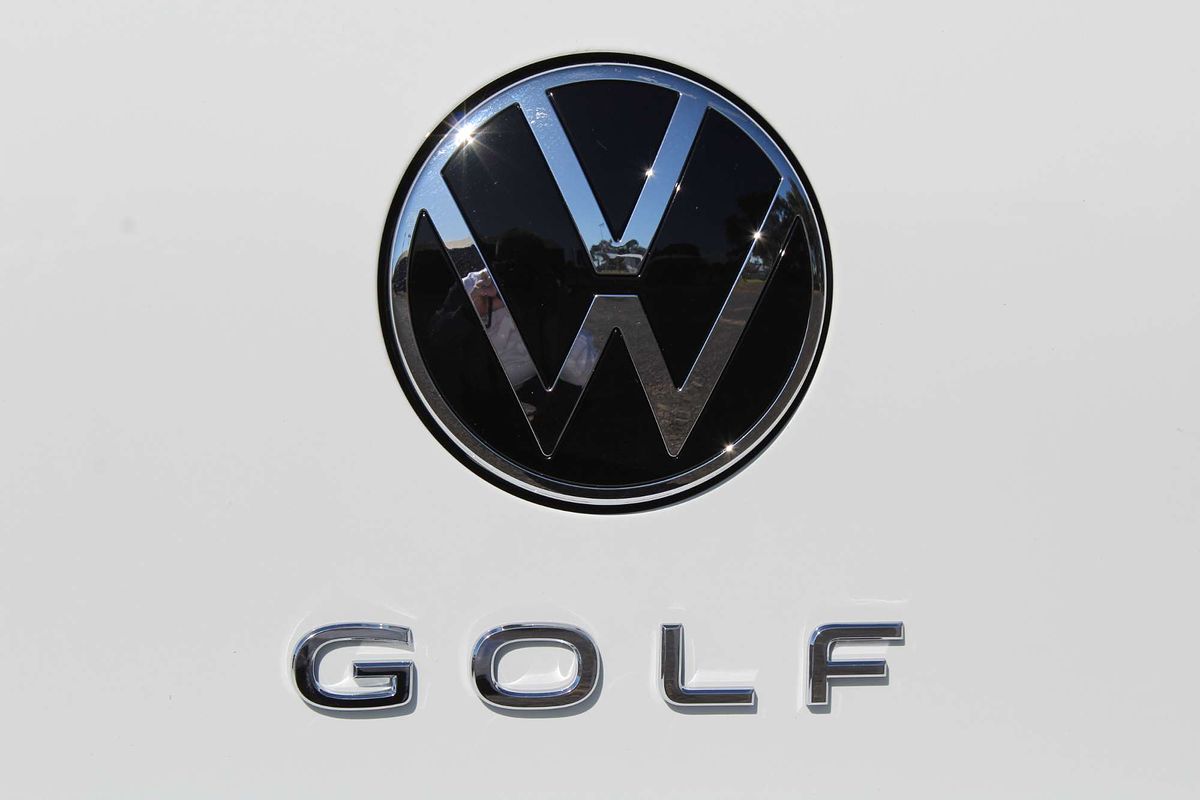 2024 Volkswagen Golf 110TSI Life 8