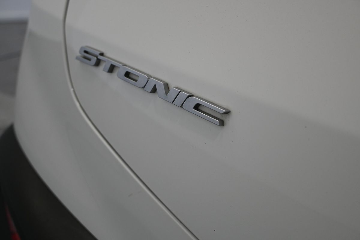 2022 Kia Stonic SWAGON H8W5K461FBB972