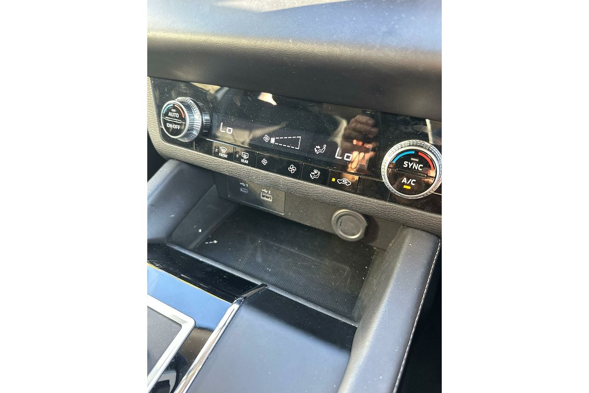 2022 Mitsubishi Outlander ES ZM