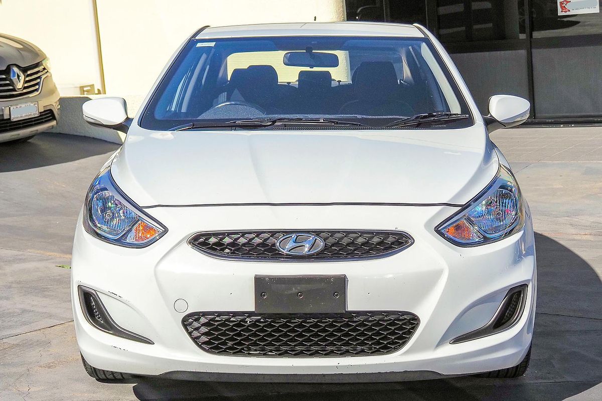 2017 Hyundai Accent Sport RB6