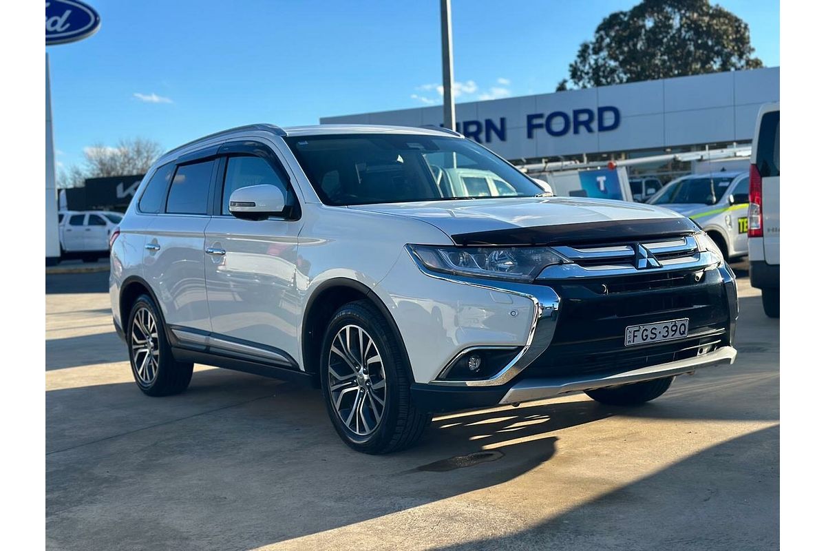 2017 Mitsubishi Outlander Exceed ZL