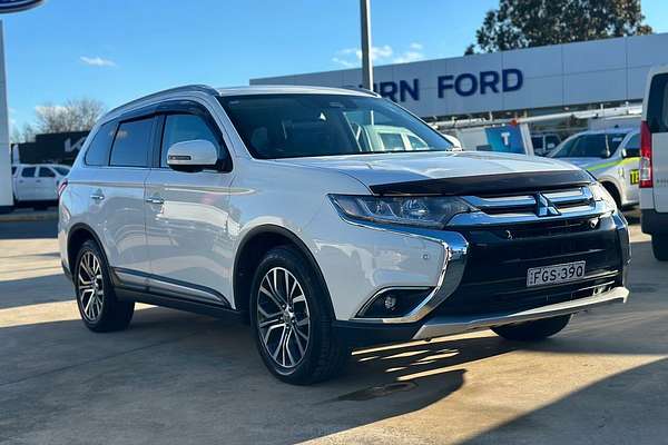 2017 Mitsubishi Outlander Exceed ZL
