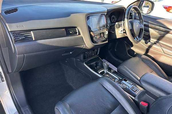 2017 Mitsubishi Outlander Exceed ZL