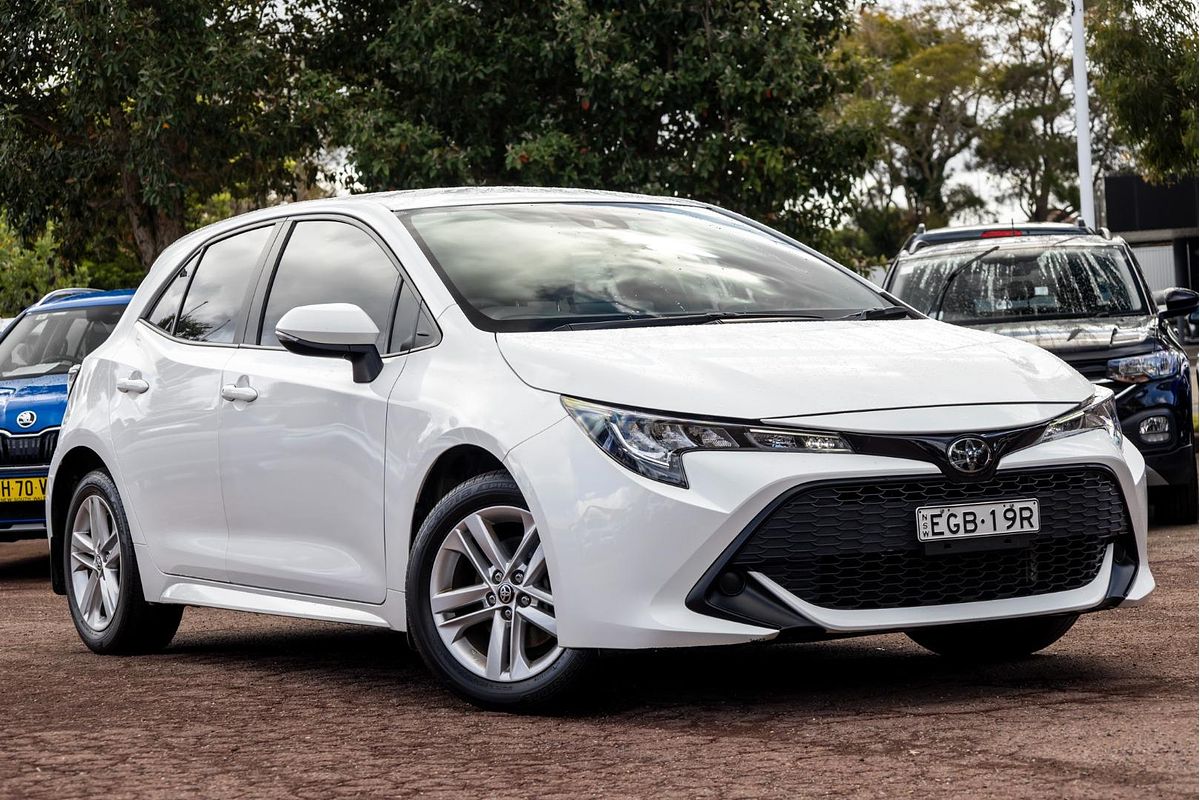 2020 Toyota Corolla Ascent Sport MZEA12R