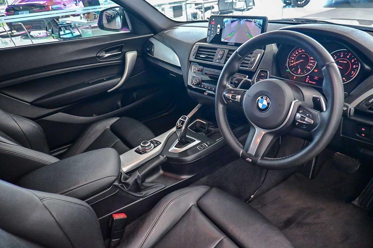 2015 BMW 2 Series 220i M Sport F22