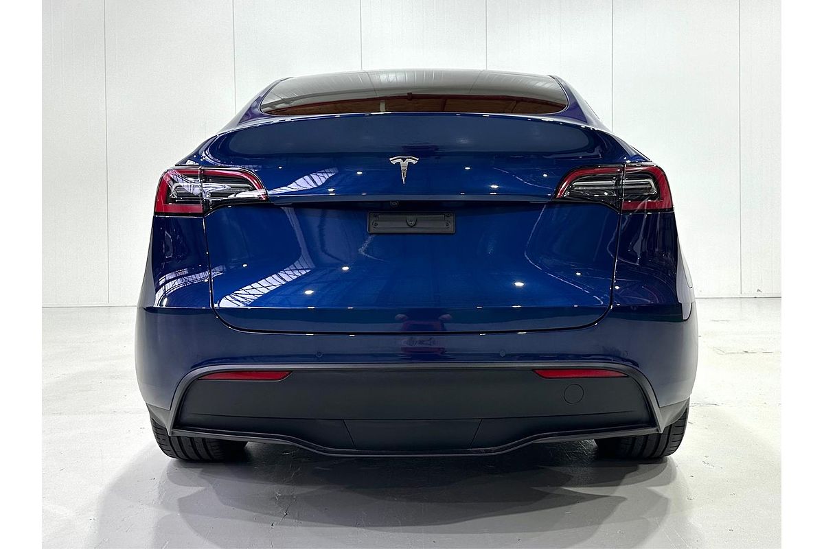 2022 Tesla Model Y Rear-Wheel Drive (No Series)