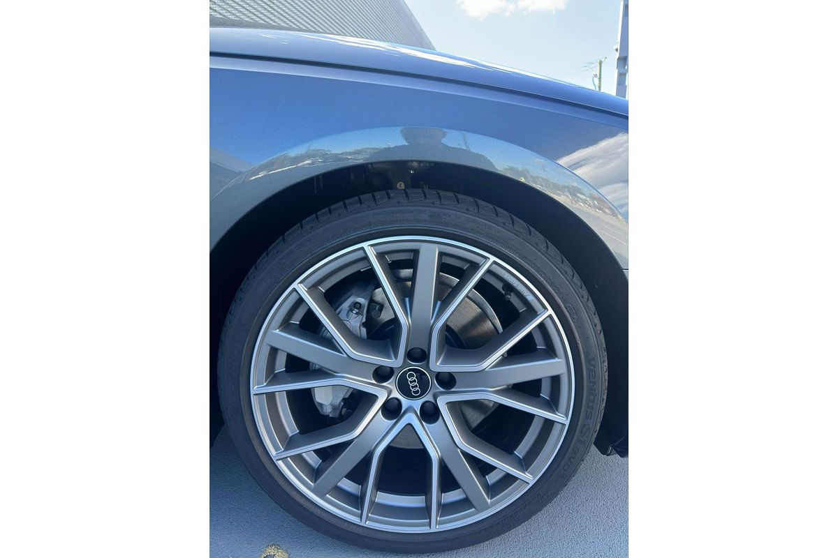 2024 Audi A4 45 TFSI S line B9