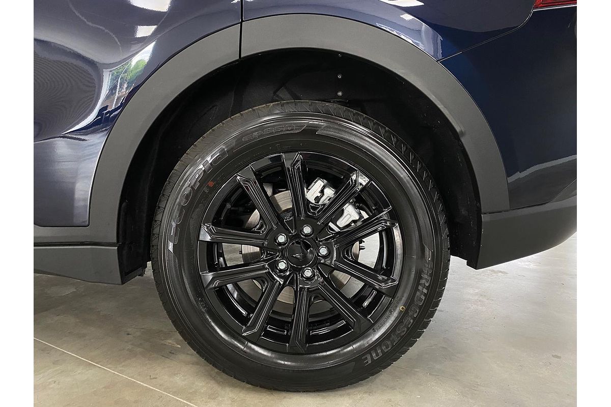 2024 Mahindra XUV700 AX7L