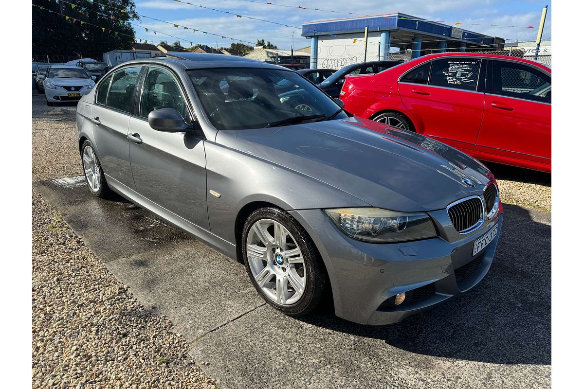2010 BMW 3 Series 325i E90