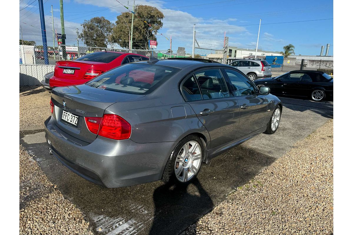 2010 BMW 3 Series 325i E90