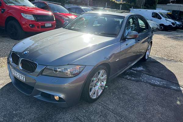 2010 BMW 3 Series 325i E90