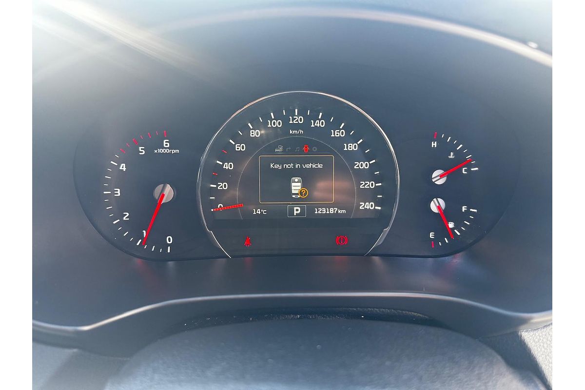 2015 Kia Sorento SLi UM