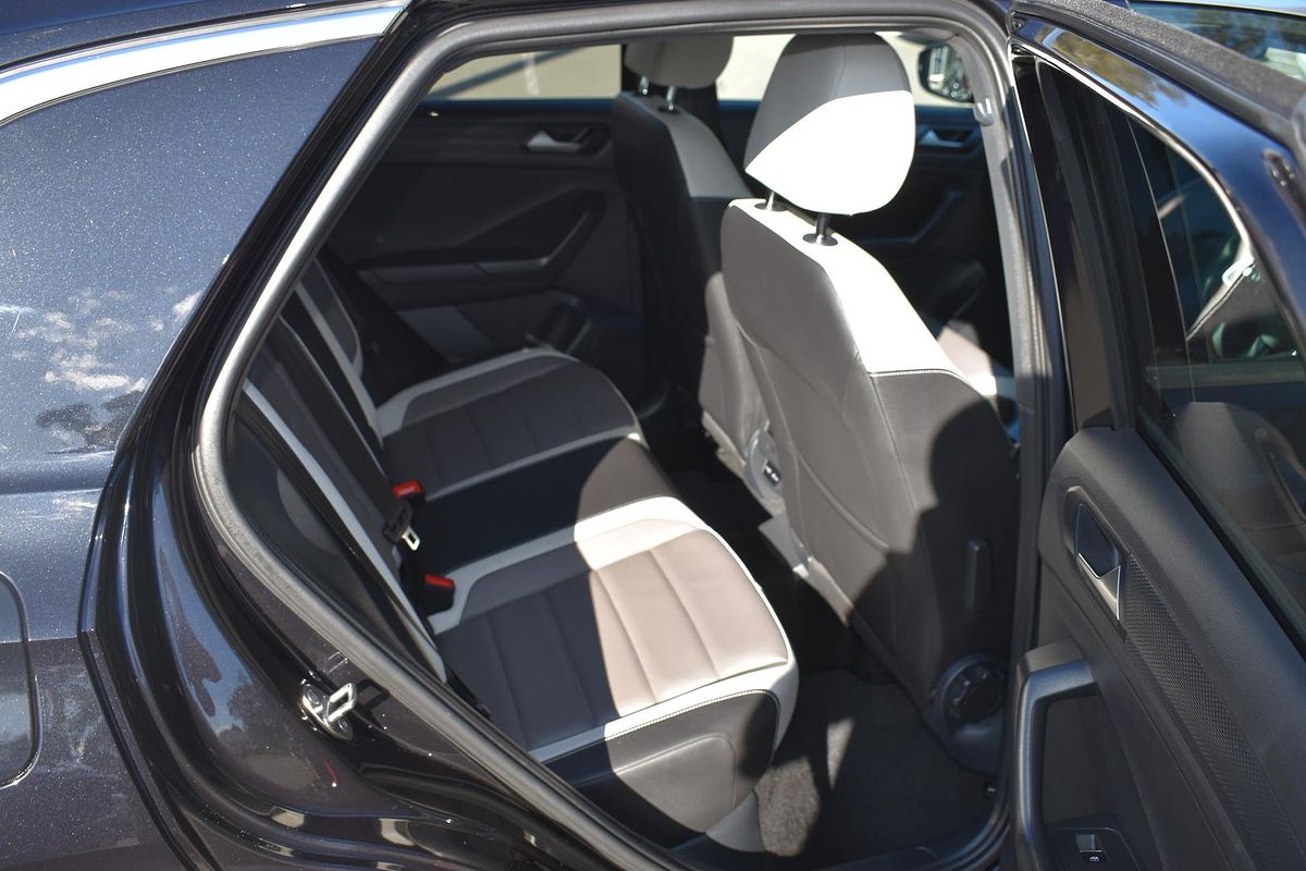 2021 Volkswagen T-Roc 140TSI Sport A11