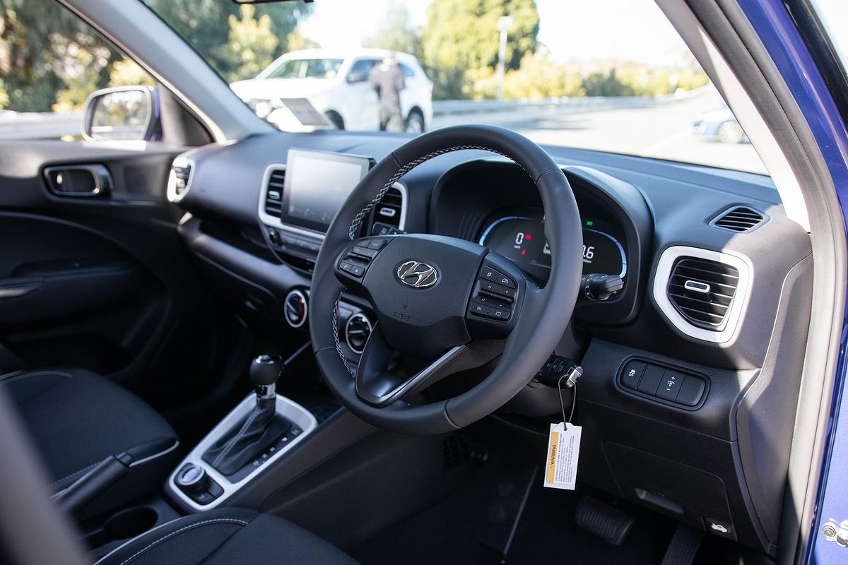 2024 Hyundai Venue Active QX.V5