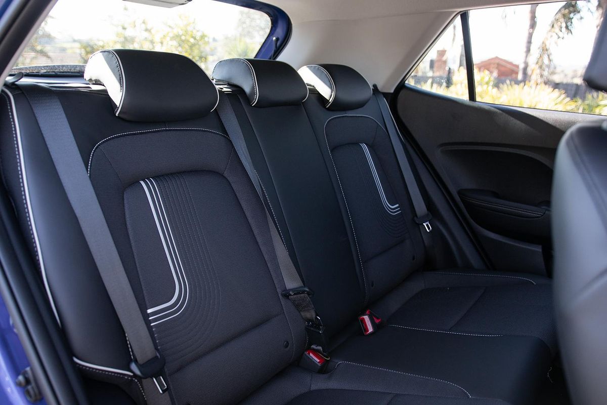 2024 Hyundai Venue Active QX.V5
