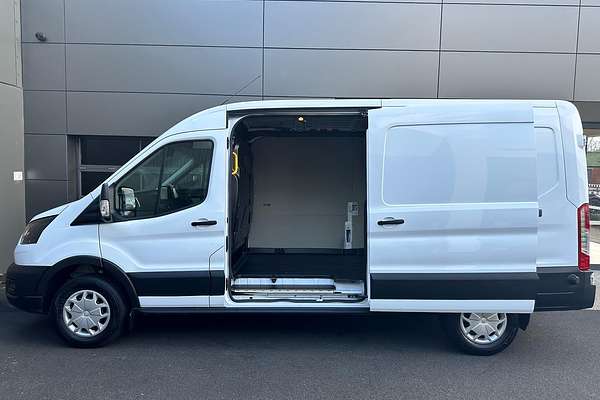 2022 Ford E-Transit 420L VO