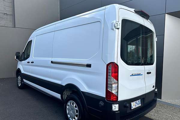 2022 Ford E-Transit 420L VO