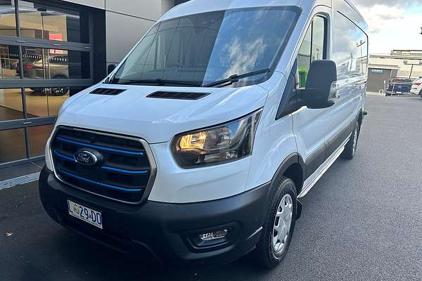 2022 Ford E-Transit 420L VO