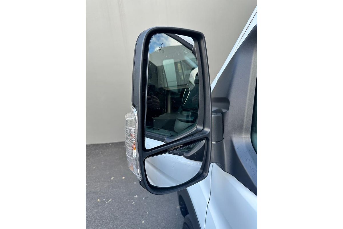 2022 Ford E-Transit 420L VO