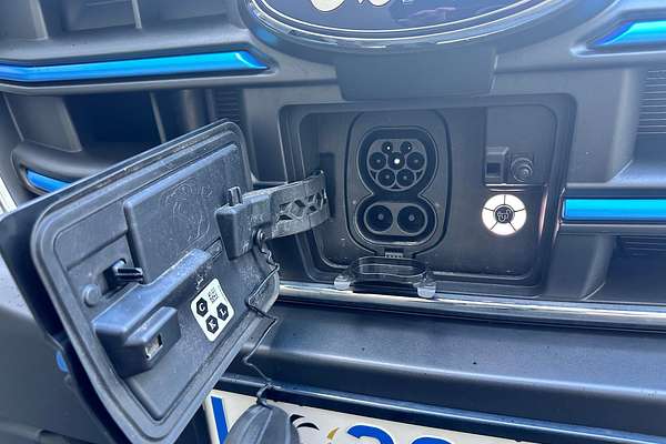 2022 Ford E-Transit 420L VO