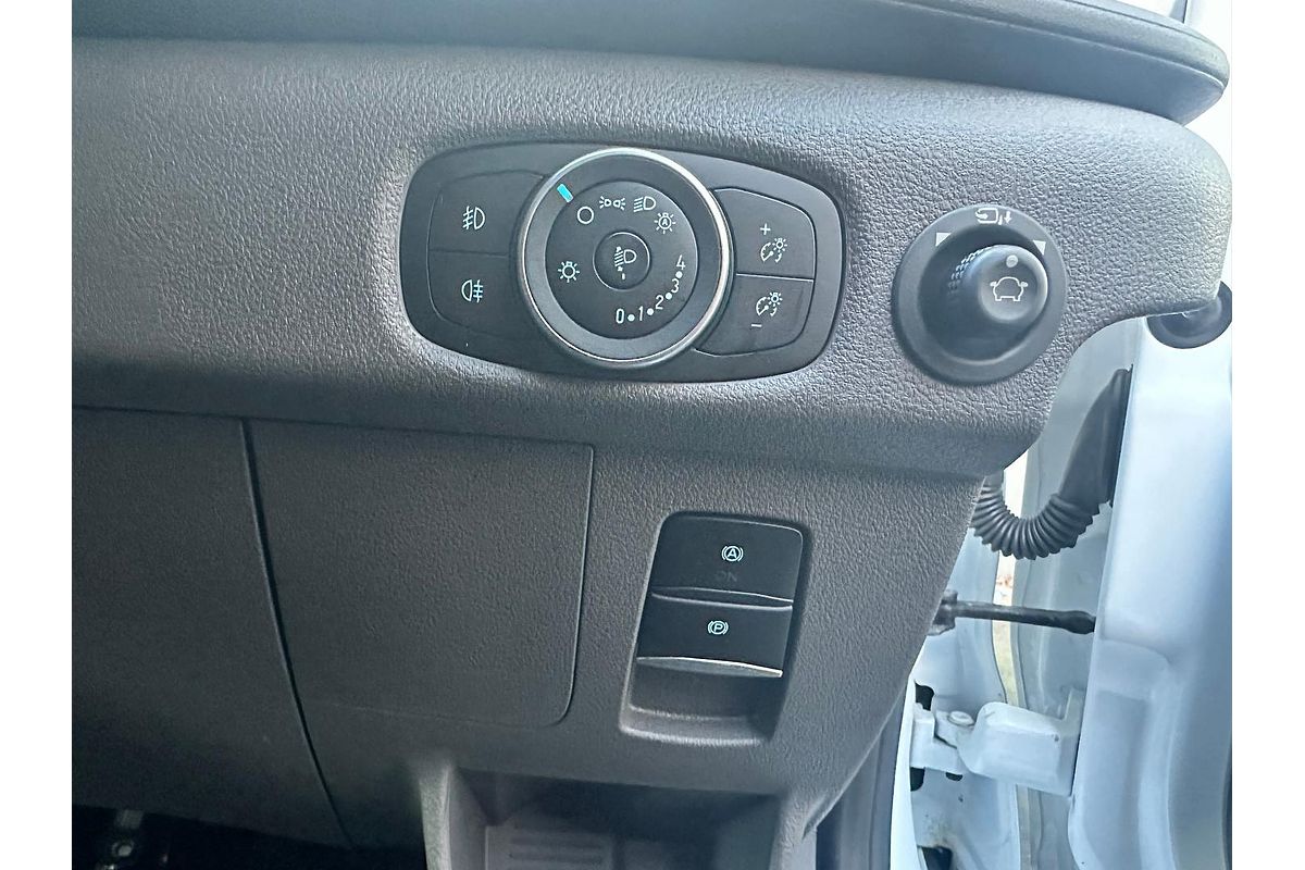 2022 Ford E-Transit 420L VO