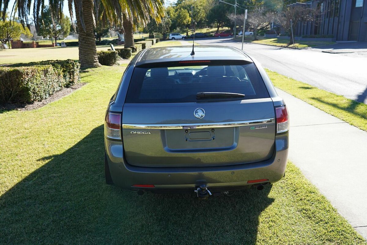 2012 Holden Commodore Omega VE II MY12