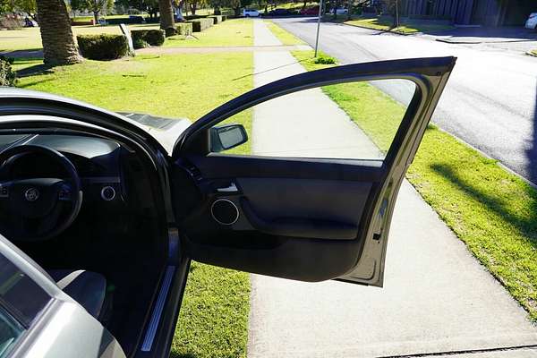 2012 Holden Commodore Omega VE II MY12