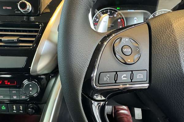 2023 Mitsubishi Eclipse Cross LS YB