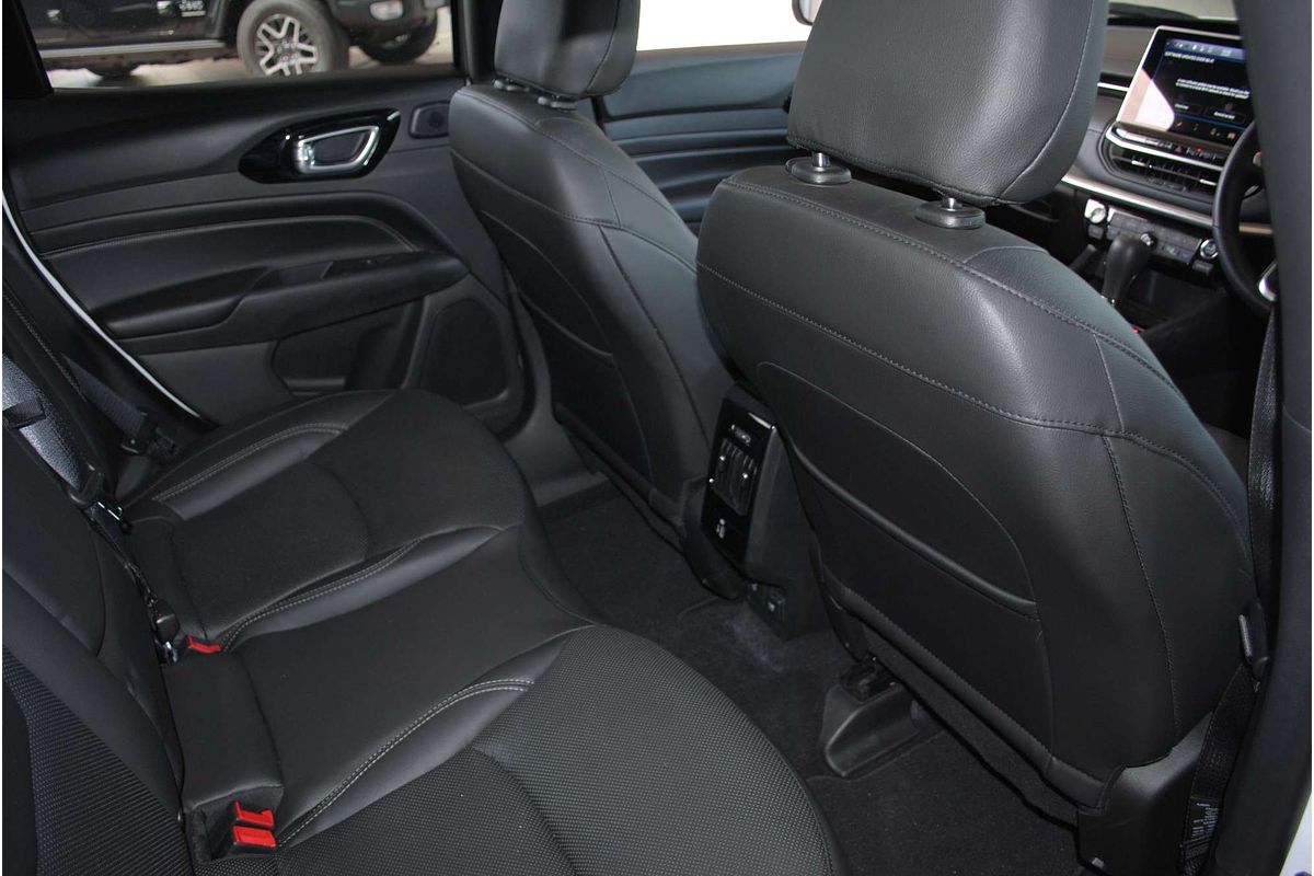 2023 Jeep Compass S-Limited M6