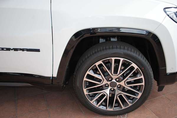 2024 Jeep Compass Limited 4xe MV