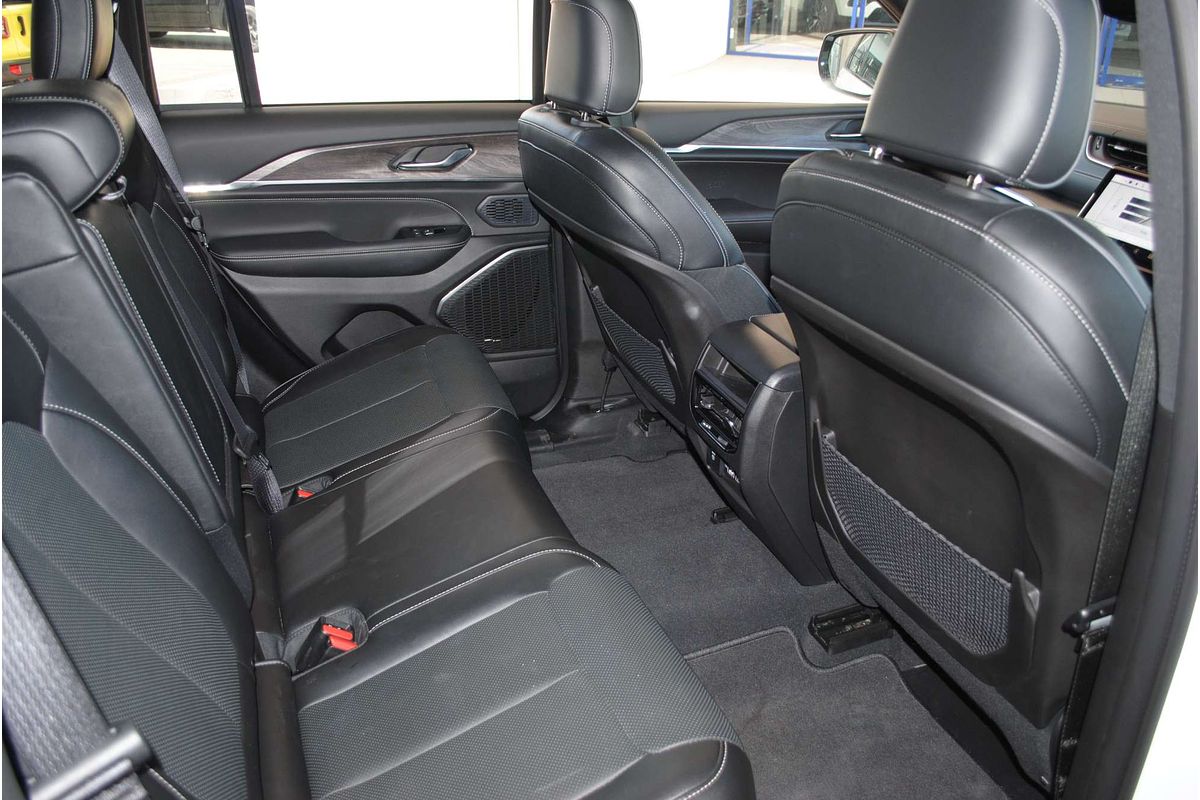 2023 Jeep Grand Cherokee Overland WL