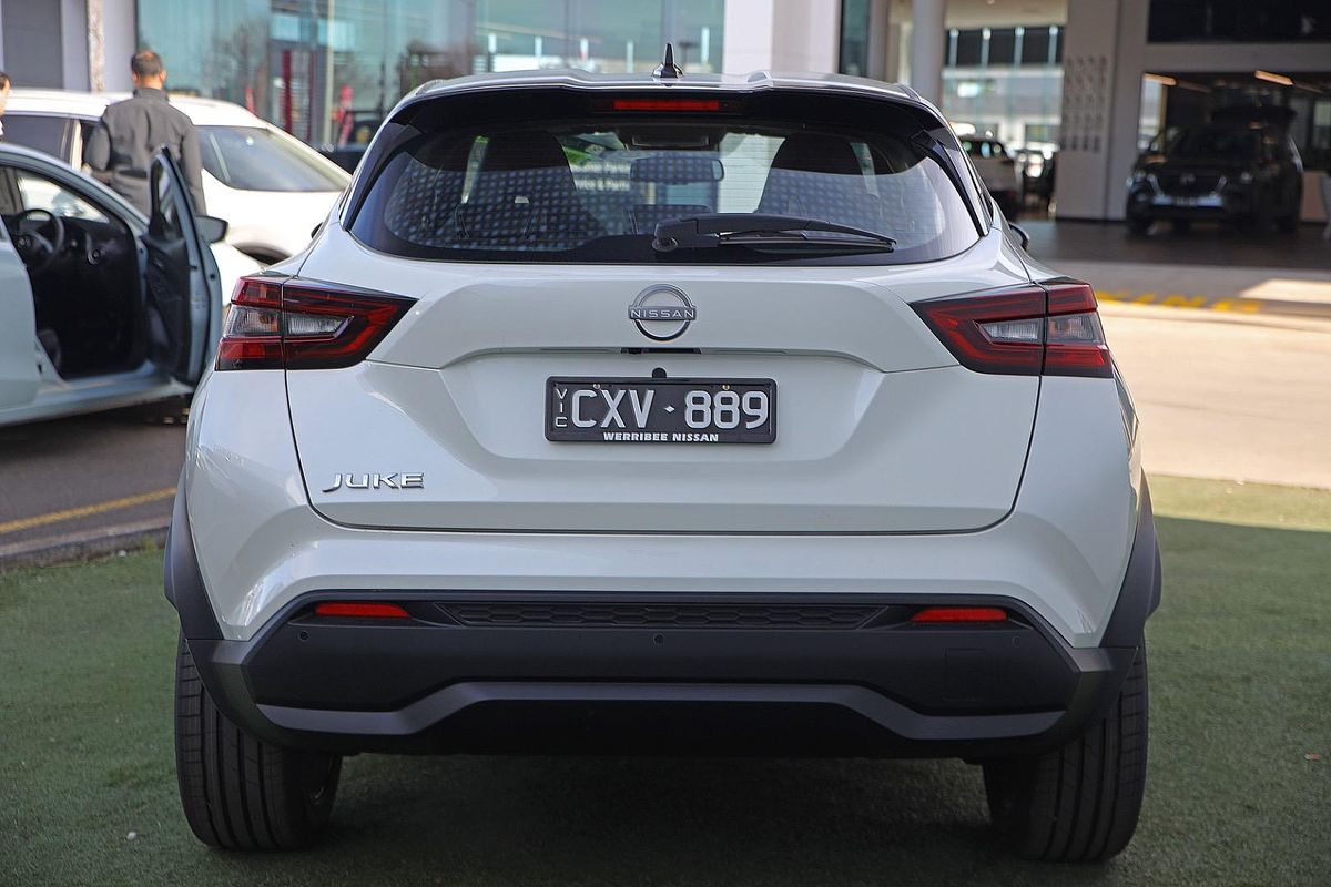 2023 Nissan JUKE ST-L F16