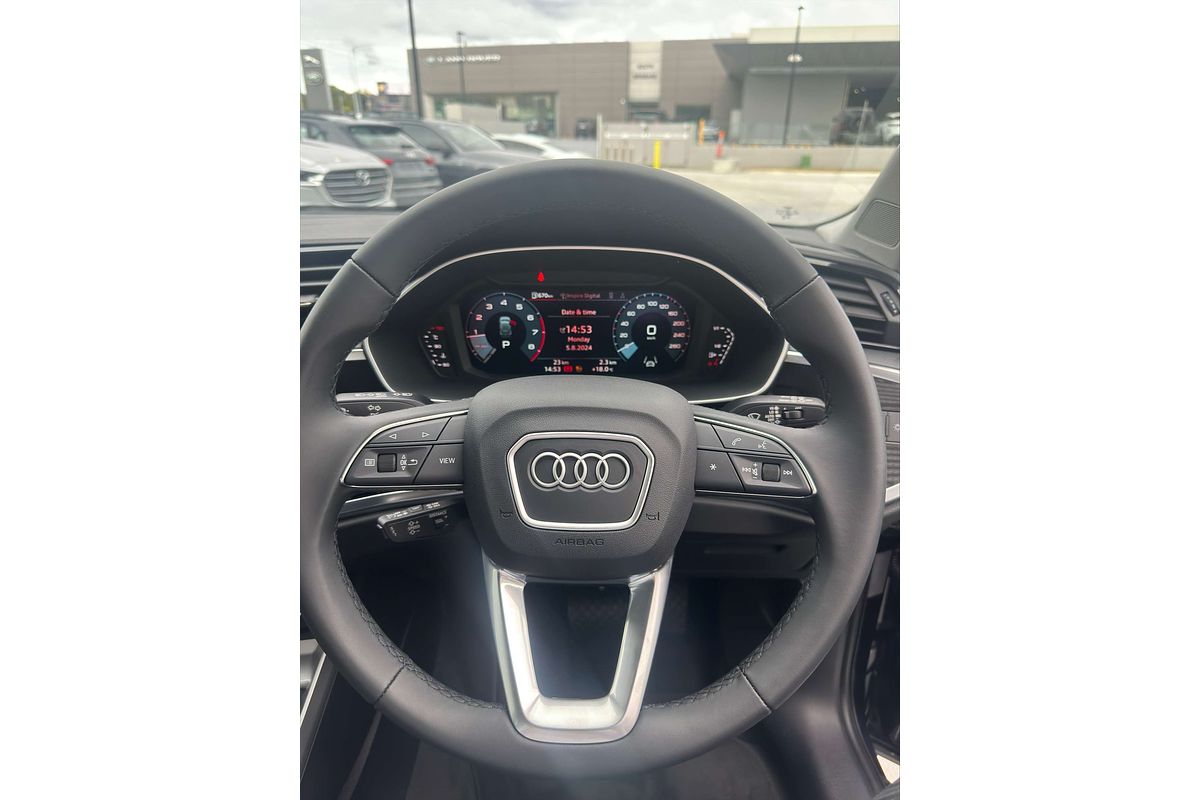 2024 Audi Q3 35 TFSI F3