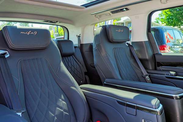 2022 LDV MIFA 9 Luxe