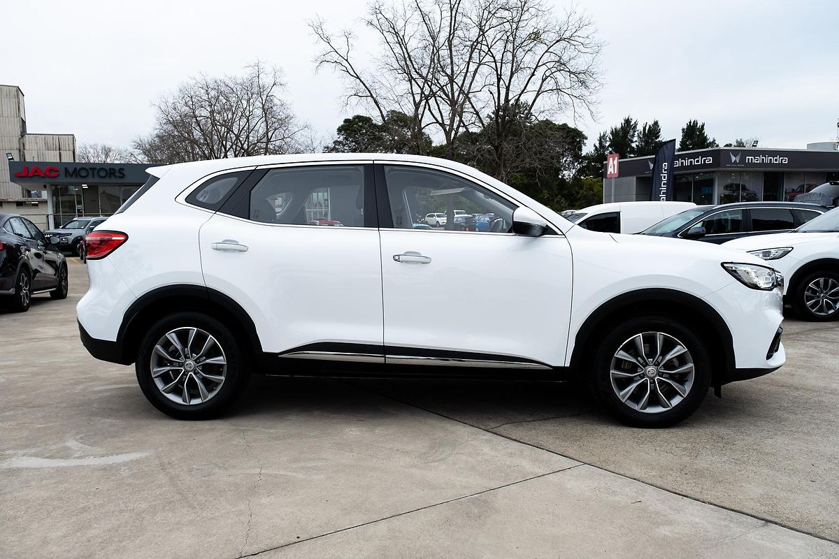 2022 MG HS Core SAS23