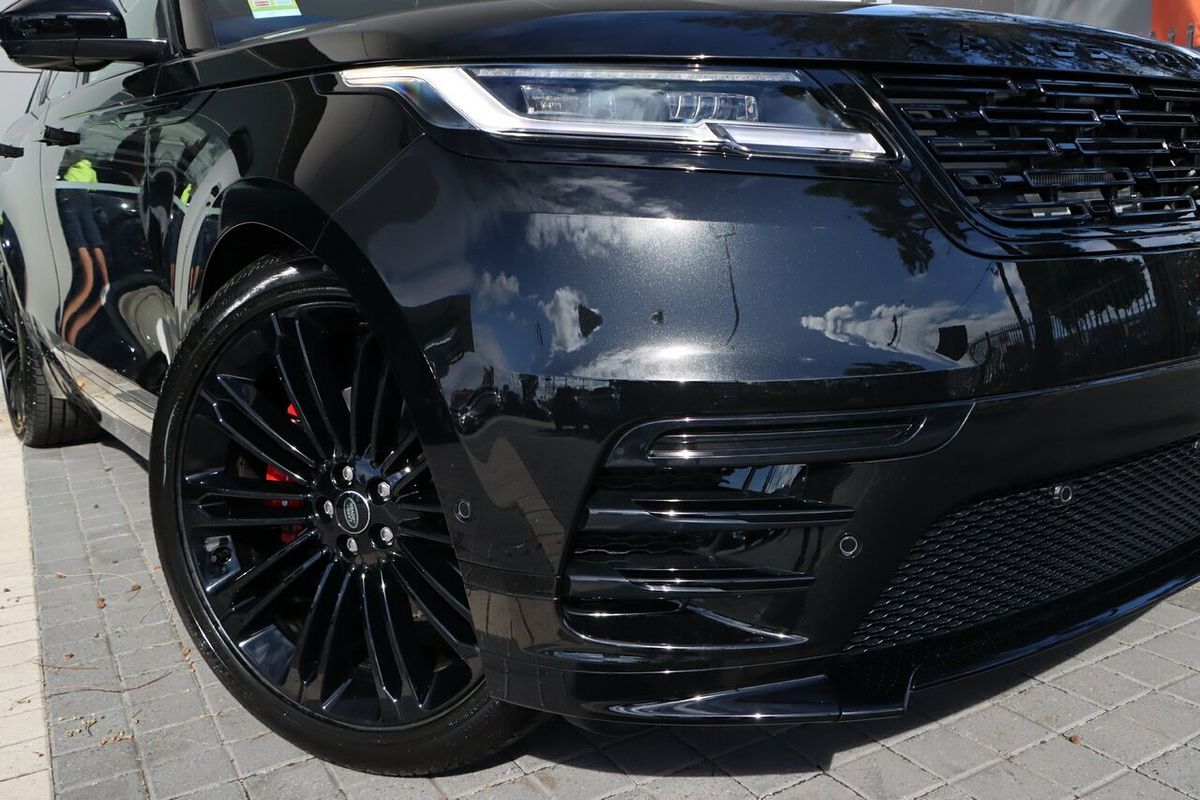 2024 Land Rover Range Rover Velar P250 Dynamic SE L560