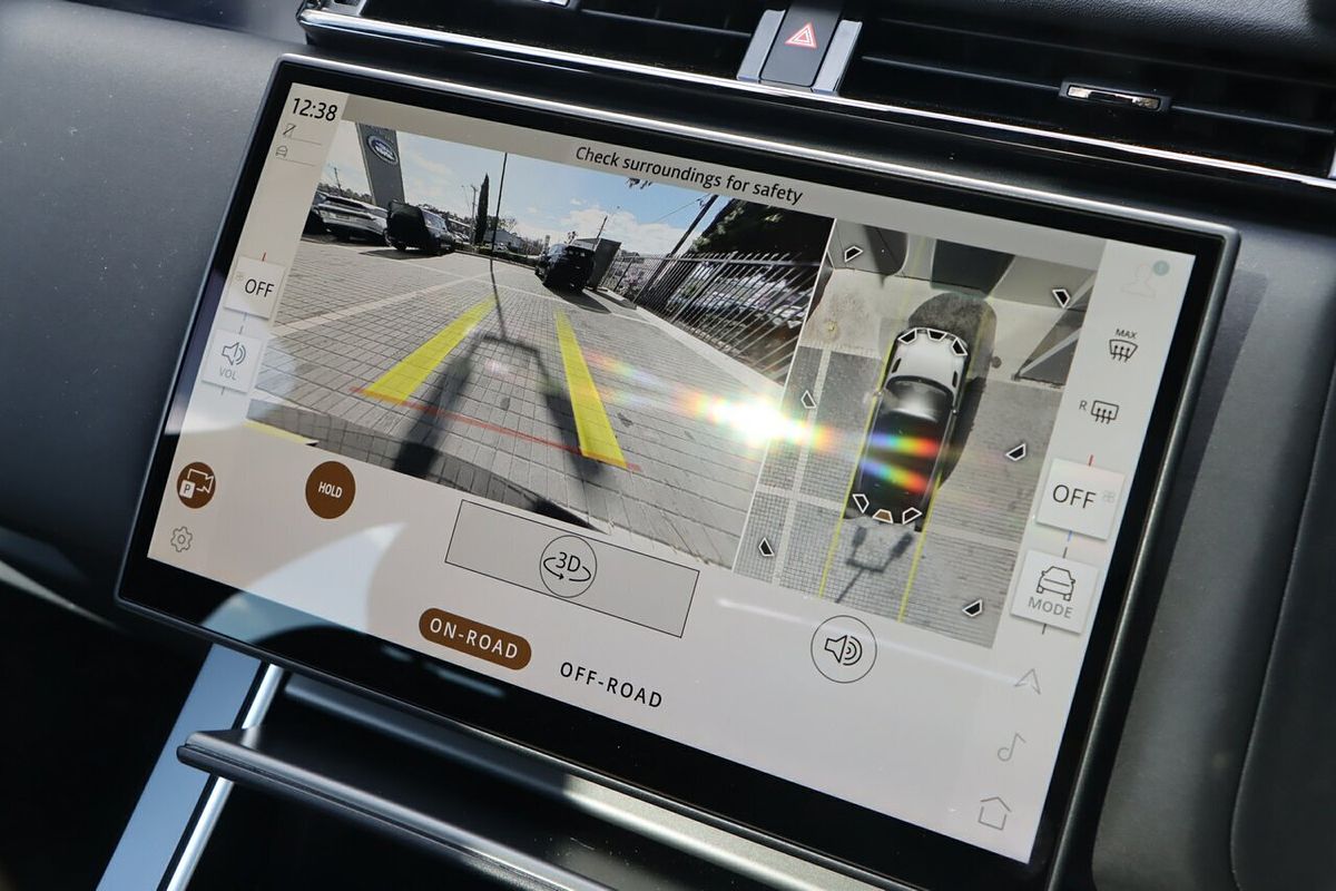 2024 Land Rover Range Rover Velar P250 Dynamic SE L560