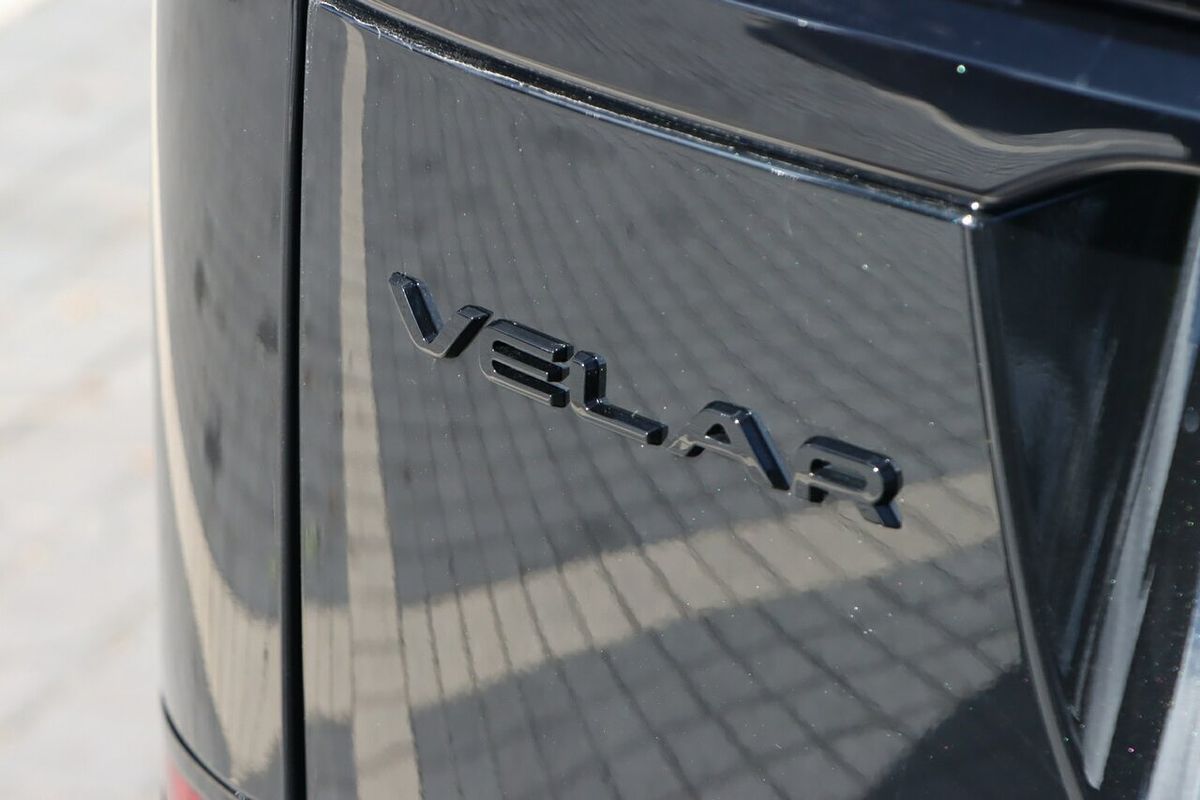 2024 Land Rover Range Rover Velar P250 Dynamic SE L560