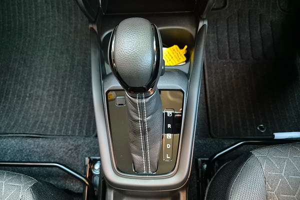 2024 Suzuki Swift Hybrid Plus UZ