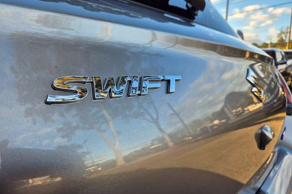 2024 Suzuki Swift Hybrid Plus UZ
