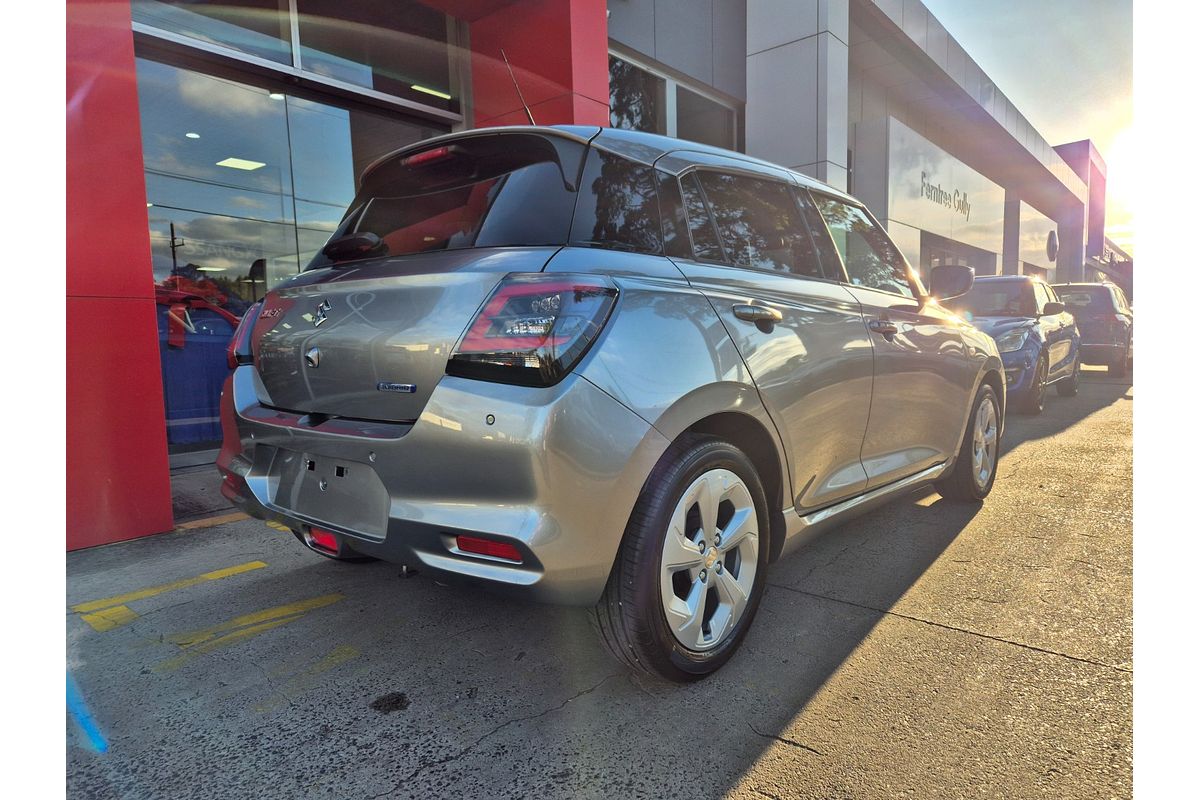 2024 Suzuki Swift Hybrid Plus UZ