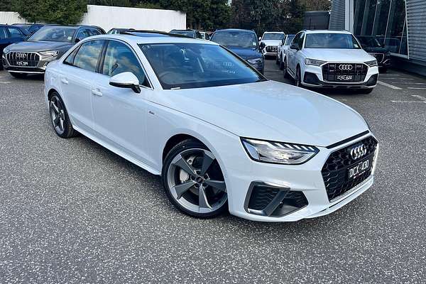 2024 Audi A4 45 TFSI S line B9